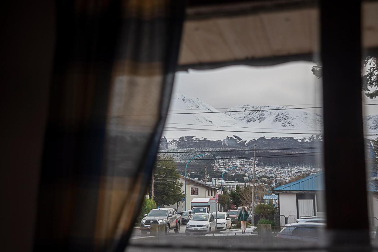 Holger Sofus Bed & Breakfast Ushuaia Exterior photo